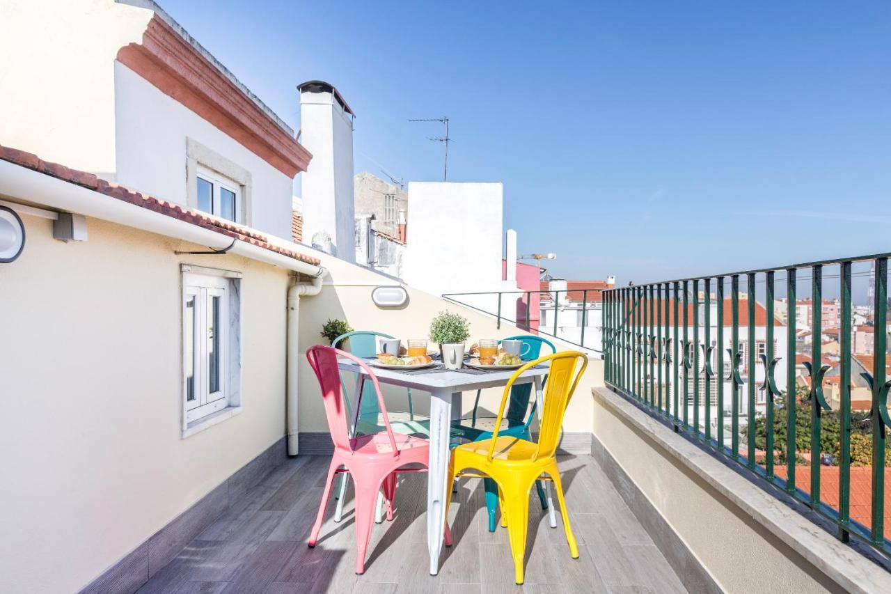 Superb Overlooking Graça In Lissabon