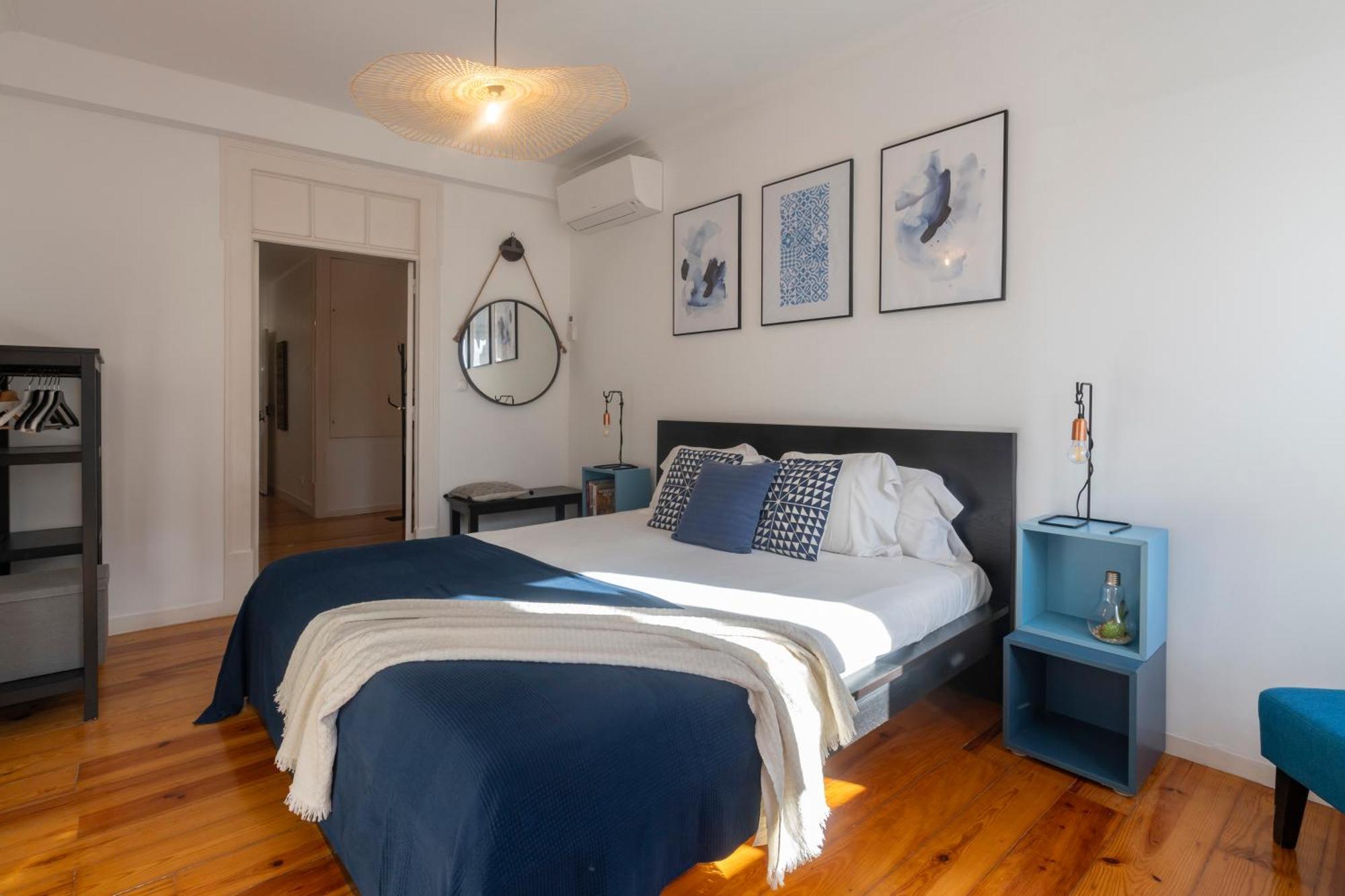 Apartment Superb Overlooking Graca In Lissabon